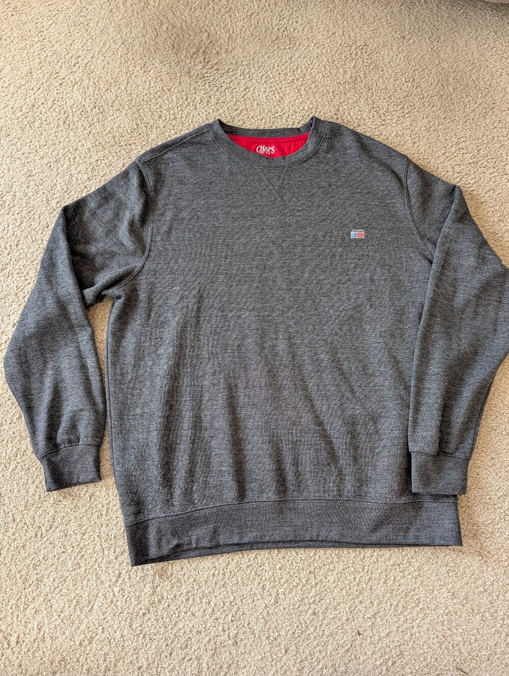 Chaps Men's Dark Gray Crewneck Sweatshirt